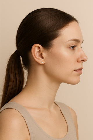 #E67177 - Bezel Studs