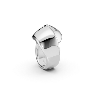 #R678 - Knot of Elegance Ring
