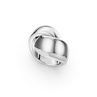 #R678 - Knot of Elegance Ring