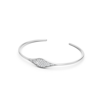 #B6720 - Chic Diamond Bangle