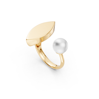 #R6769 - Leaf & Pearl Ring